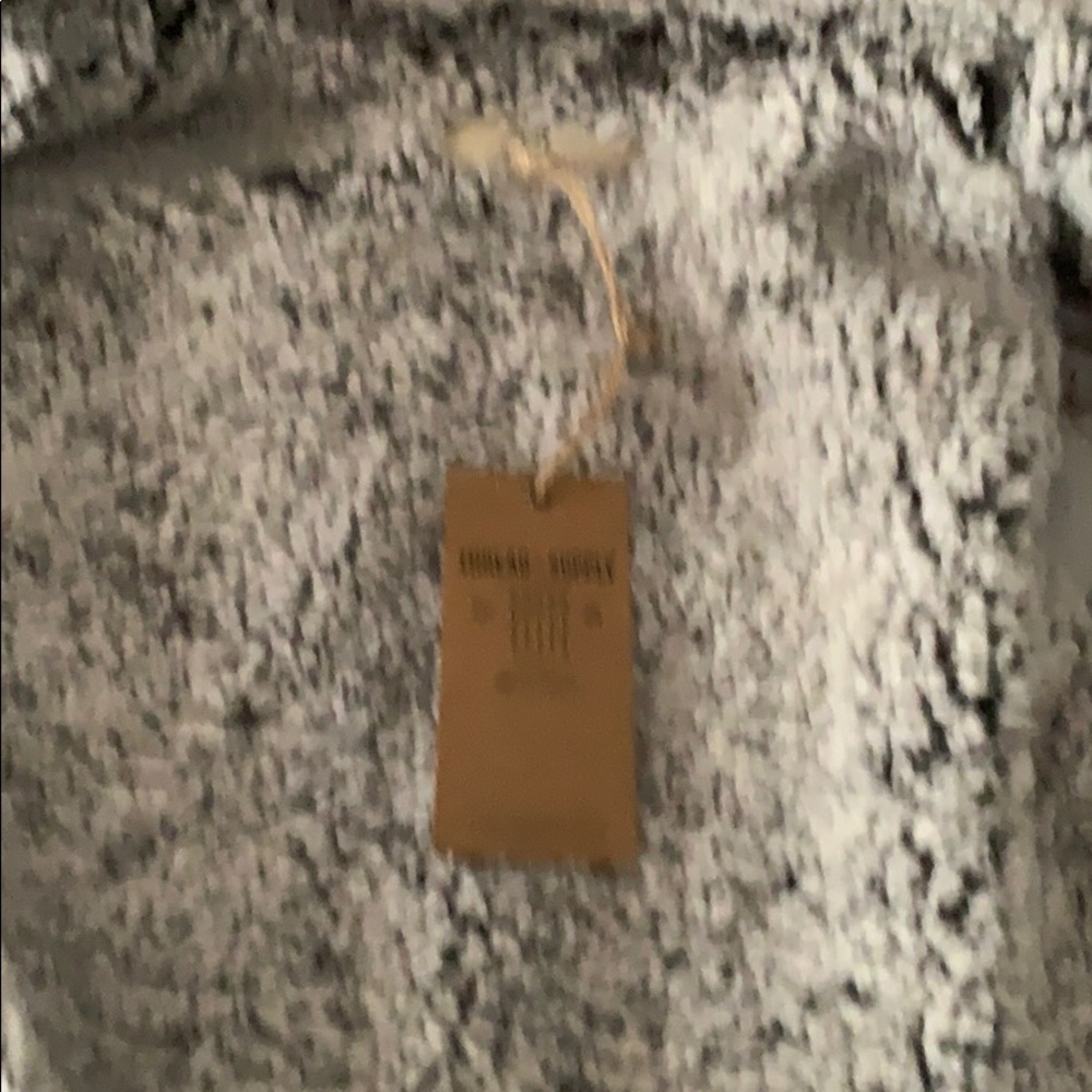Vest - Picture 5 of 8